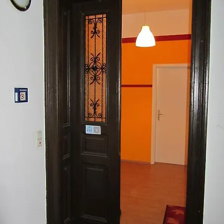 Im Herzen - Zentral In *